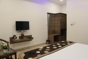 regal hotel and restaurant