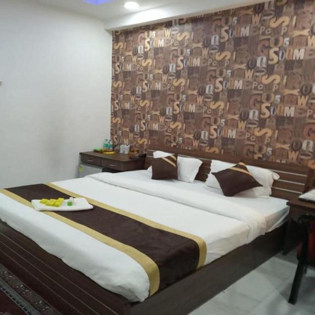 hotel shalimar palace