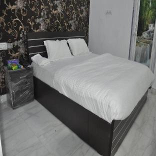 hotel shalimar palace