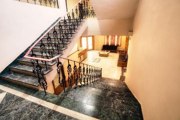 hotel empire gandhidham