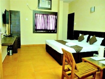 hotel empire gandhidham