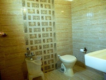 hotel empire gandhidham