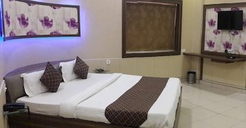 hotel empire gandhidham