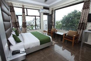 Hotel Trihari photo 3