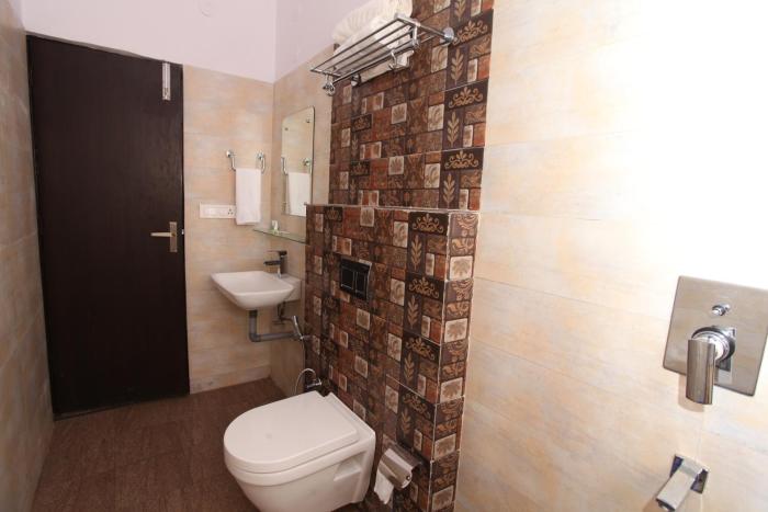 hotel trihari