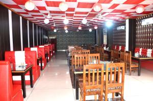 hotel trihari