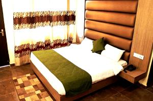 hotel trihari