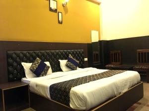 hotel trihari