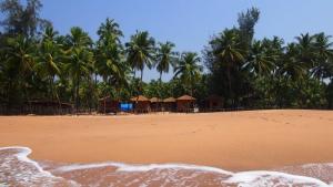 kamaxi beach resort