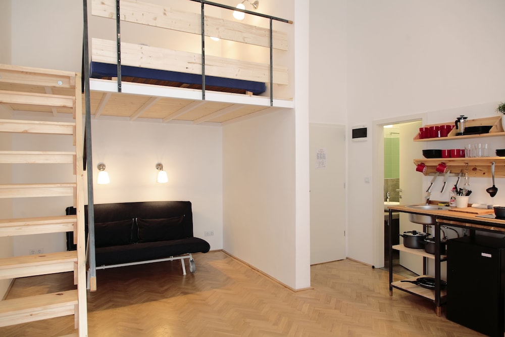 maverick hostel and ensuites