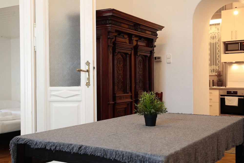 maverick hostel and ensuites