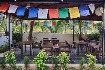 moustache goa cowork hostel