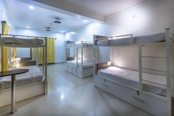 moustache goa cowork hostel