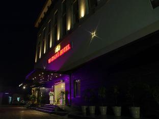 wj grand hotel