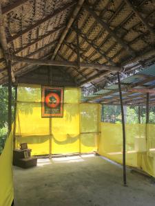 Ashiyana Cliff And Beach Resort,Varkala>>Thiruvananthapuram,3 star