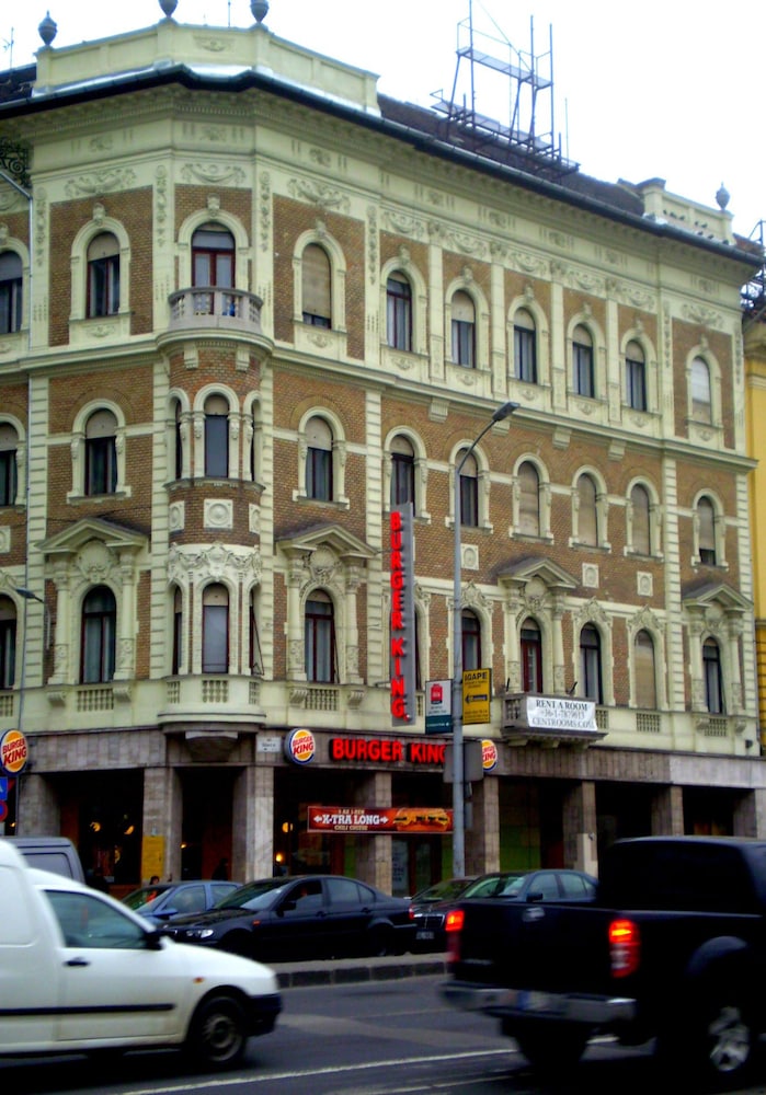 centrooms house