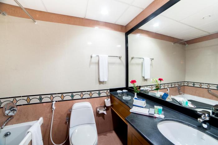 swiss international palace hotel manama