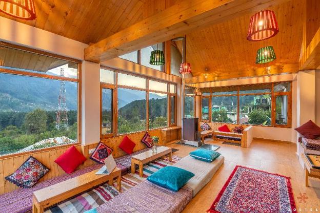 zostel manali old manali