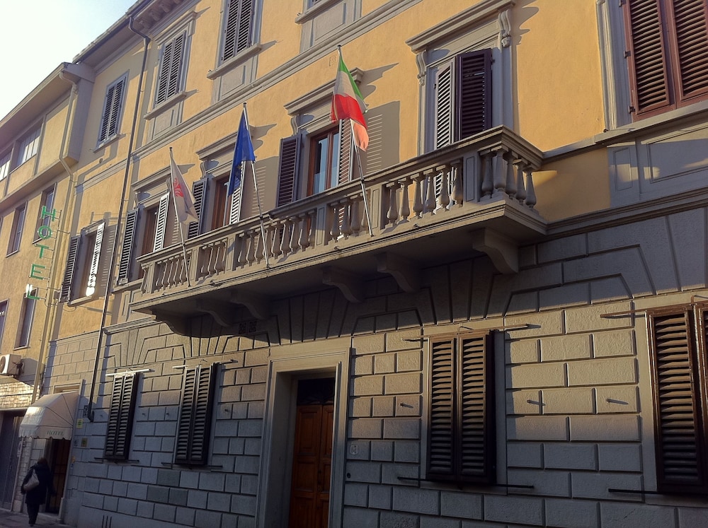 hotel leopolda