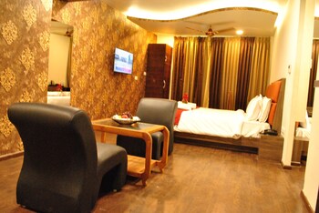 hotel sriram jb residency