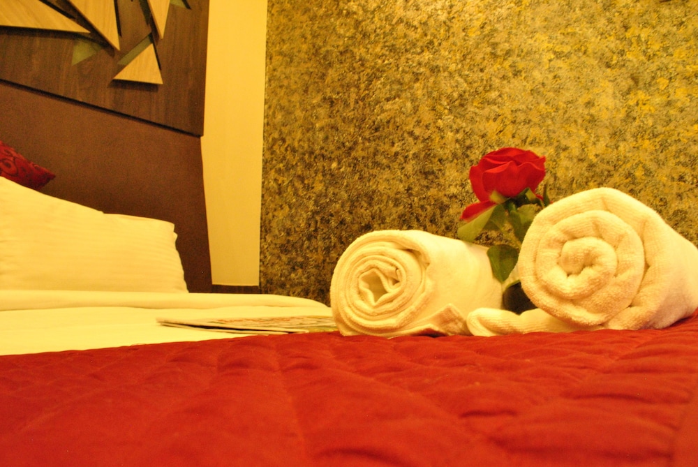 hotel sriram jb residency