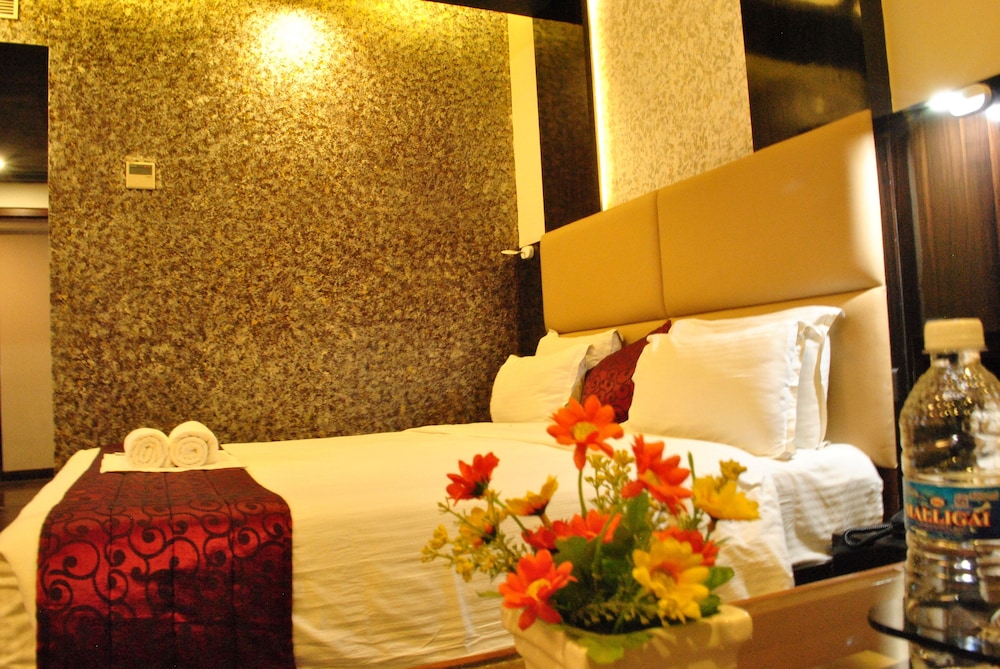 hotel sriram jb residency