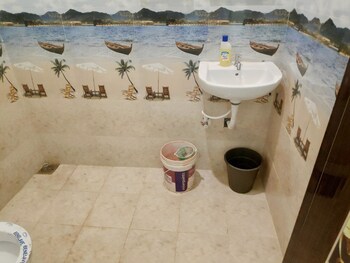 sri balaji hotels