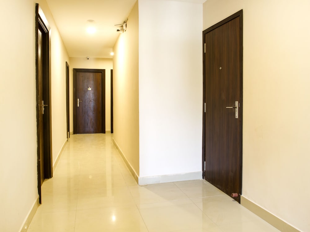 collection o 7601 hotel park heights banjara hills