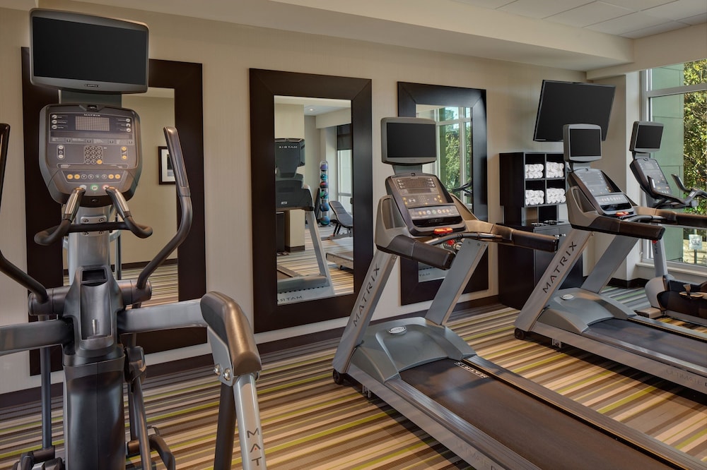 live oak charleston historic district a tribute portfolio hotel