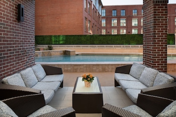 Live Oak, Charleston Historic District, A Tribute Portfolio Hotel,South Carolina>>Charleston,4 star