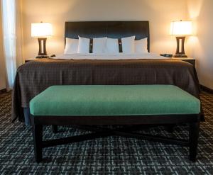 live oak charleston historic district a tribute portfolio hotel