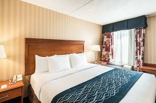 Comfort Inn & Suites Alexandria West,Fairfax>>Alexandria,3 star