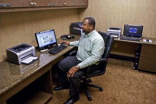 hampton inn and suites charlotte airport