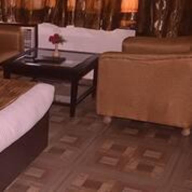 kings cliff hotel