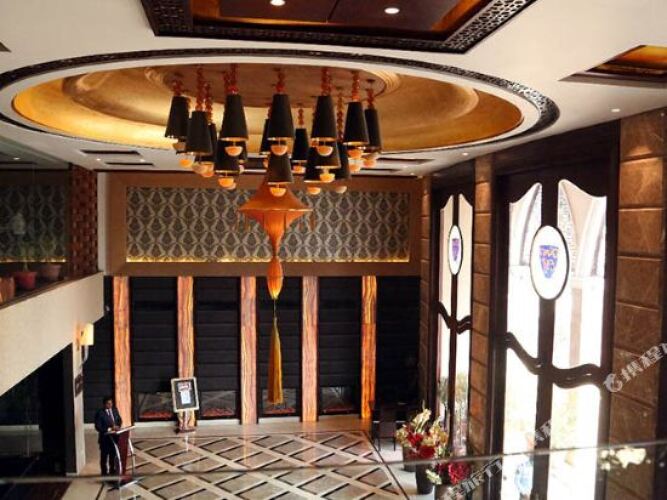 kings cliff hotel