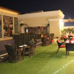 kings cliff hotel