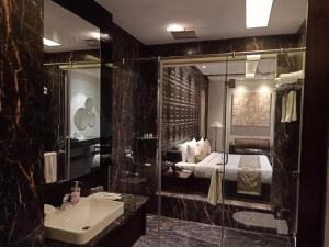 Kings Cliff Hotel,,4 star