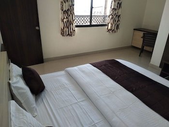 hotel shree vallabh