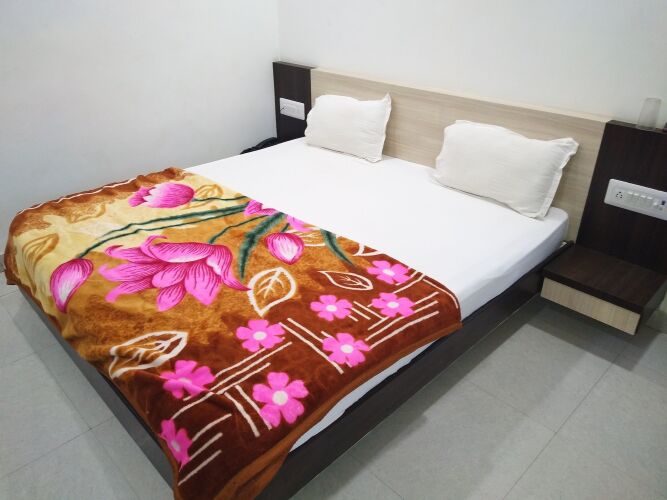hotel shree vallabh