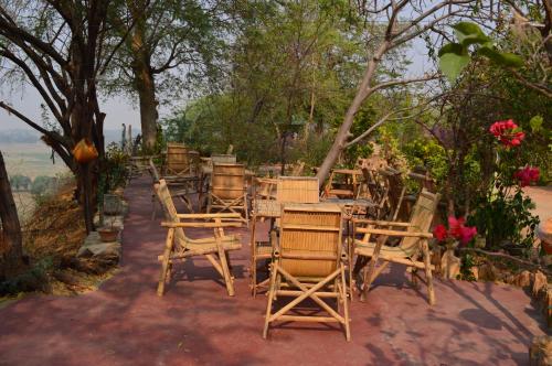Lei Thar Gone Guest House,Yenangyaung>>Magway Region,2.5 star