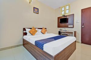 Parkwood Inn Executive Roooms,Diary Circle>>Bengaluru,2 star