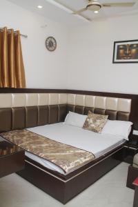 Hotel Atithi Palace,India>>Saharanpur,2 star