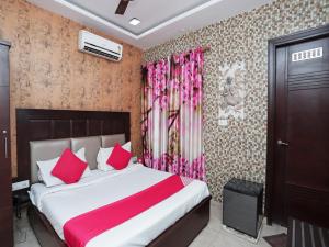 Hotel Atithi Palace,India>>Saharanpur,2 star