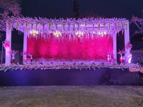 hotel gomti nandan palace