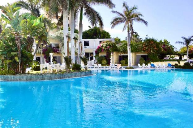 paradise inn beach resort maamoura