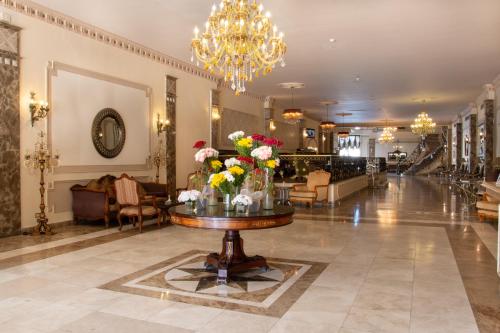 paradise inn beach resort maamoura