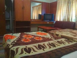 Krishna Tourist Home,Ponmudi>>Courtallam,2 star