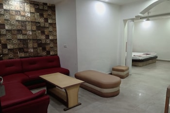 hotel harsh regency