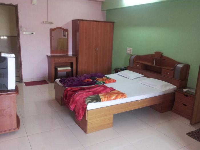 sarang lodging and boarding