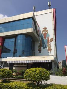 Sarang Lodging & Boarding,Satara>>Pune,3 star